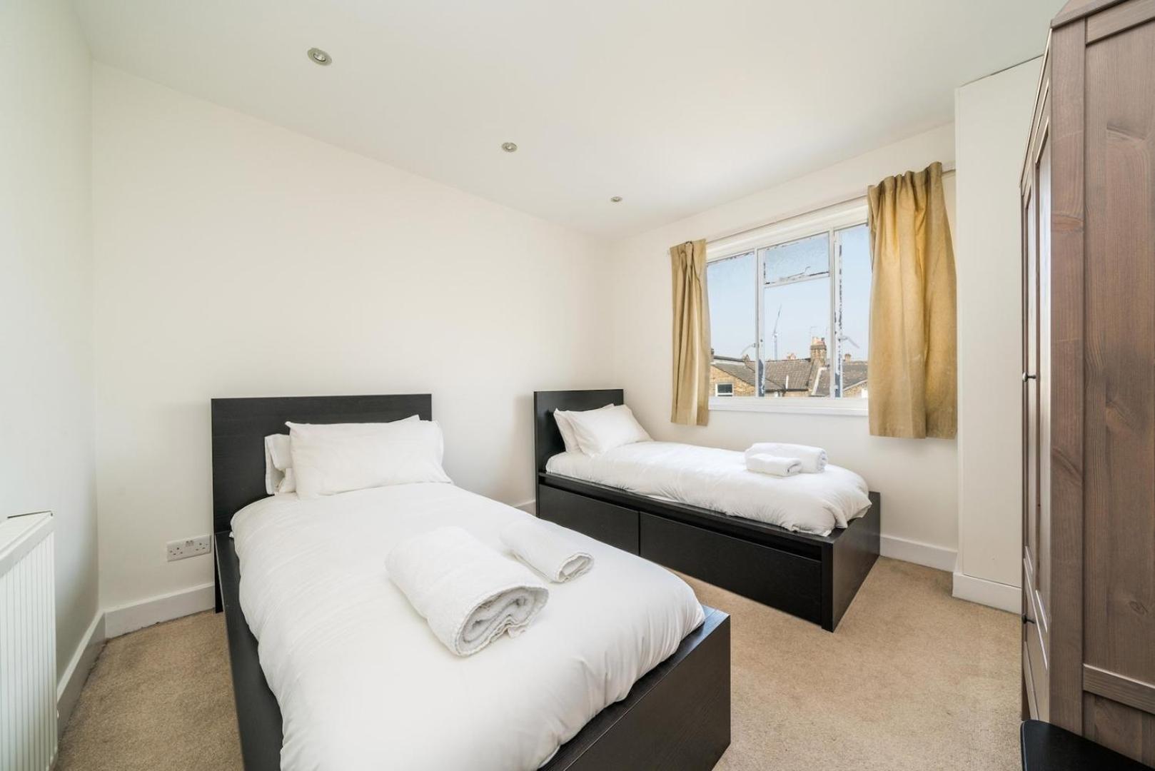 New 2Bd Flat Heart Of Battersea - Close To Station London Bagian luar foto